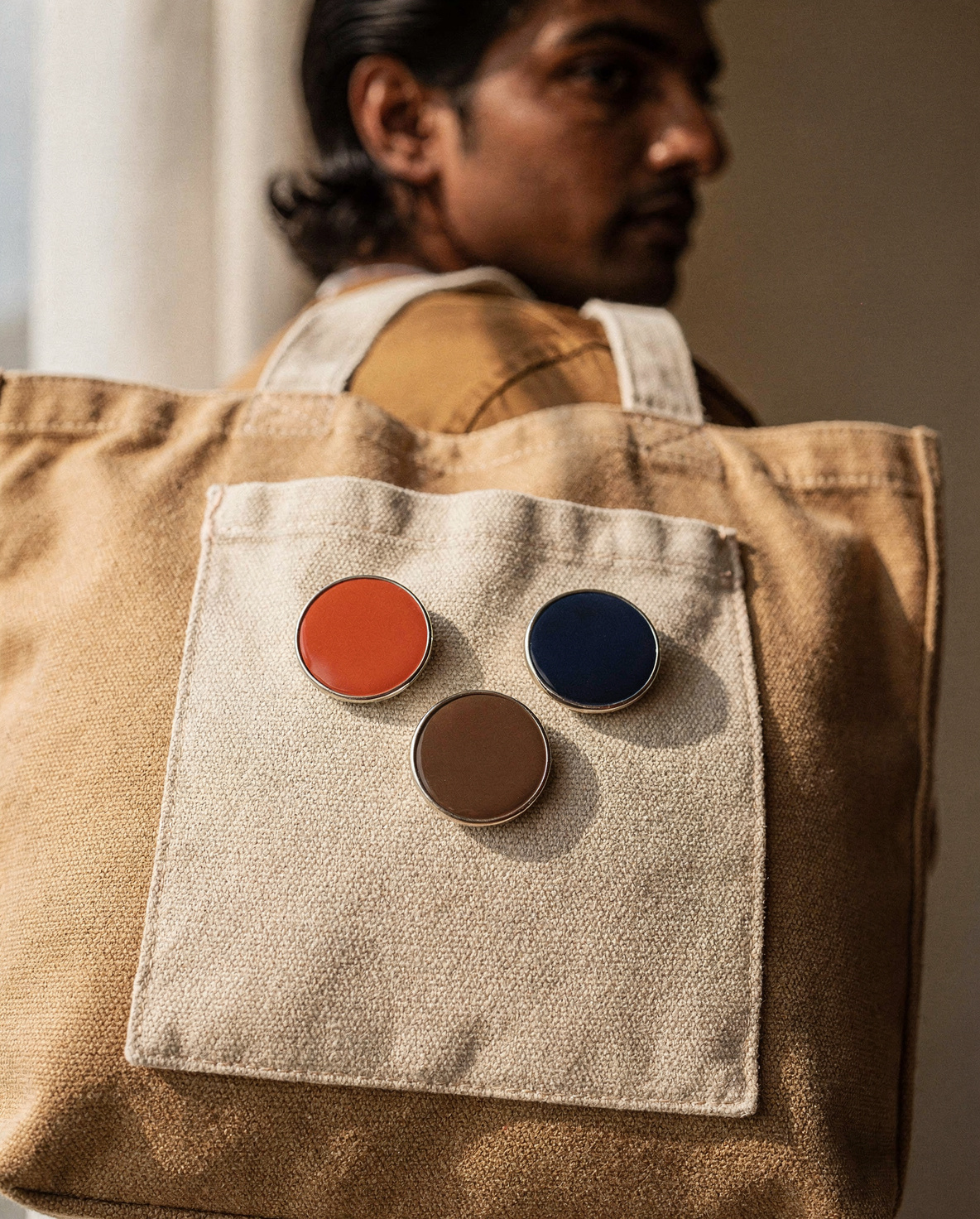 Pin Set · lifestyle alt