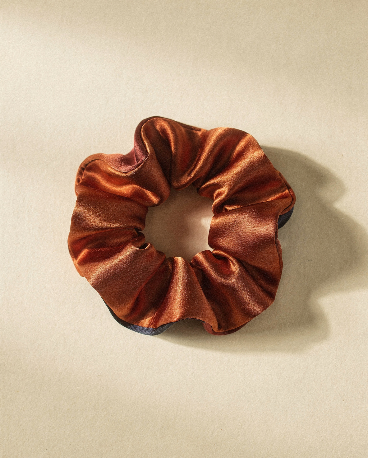 Silk Scrunchie · alt